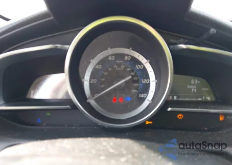 2017 Toyota Yaris Ia z USA, uszkodzony, nr VIN 3MYDLBYV1HY170648